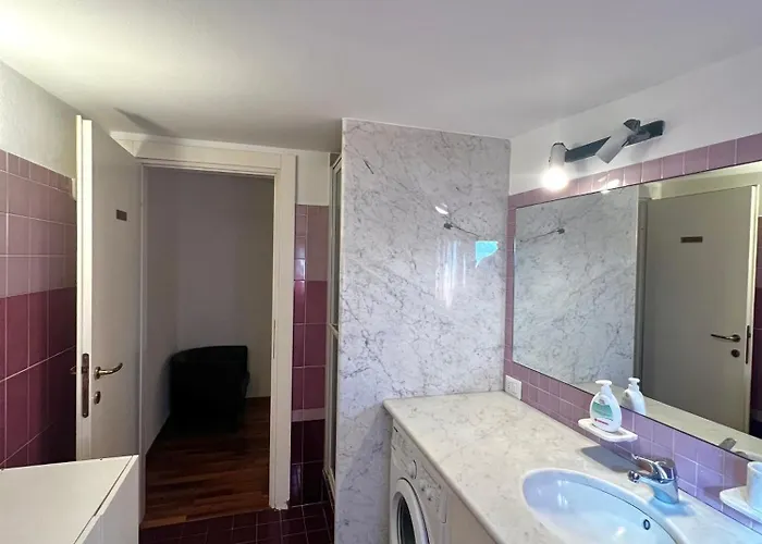 Apartament Stadio E Ippodromo A Due Passi, Parking, Metro E Wifi *